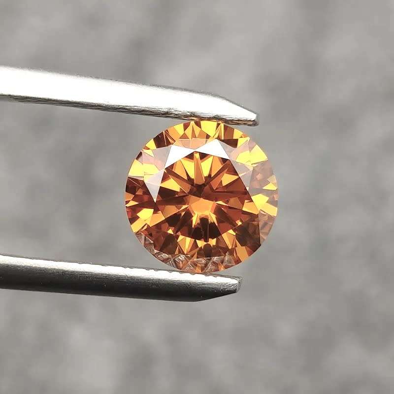 MOISSANITE Champagne 1CT  VVSI  ROUND **GRA Certified **BRILLIANT CUT