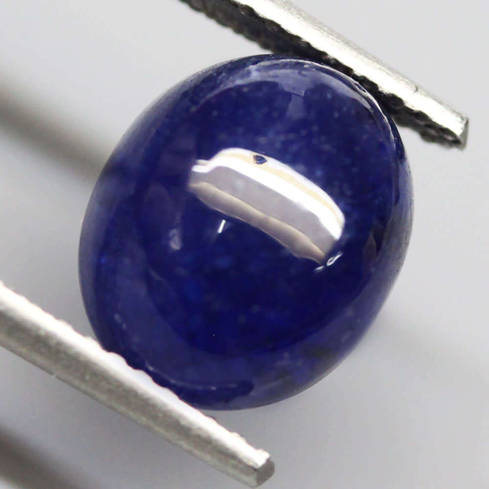 5Ct.  Sapphire Cornflower Blue Oval Cabochon Natural