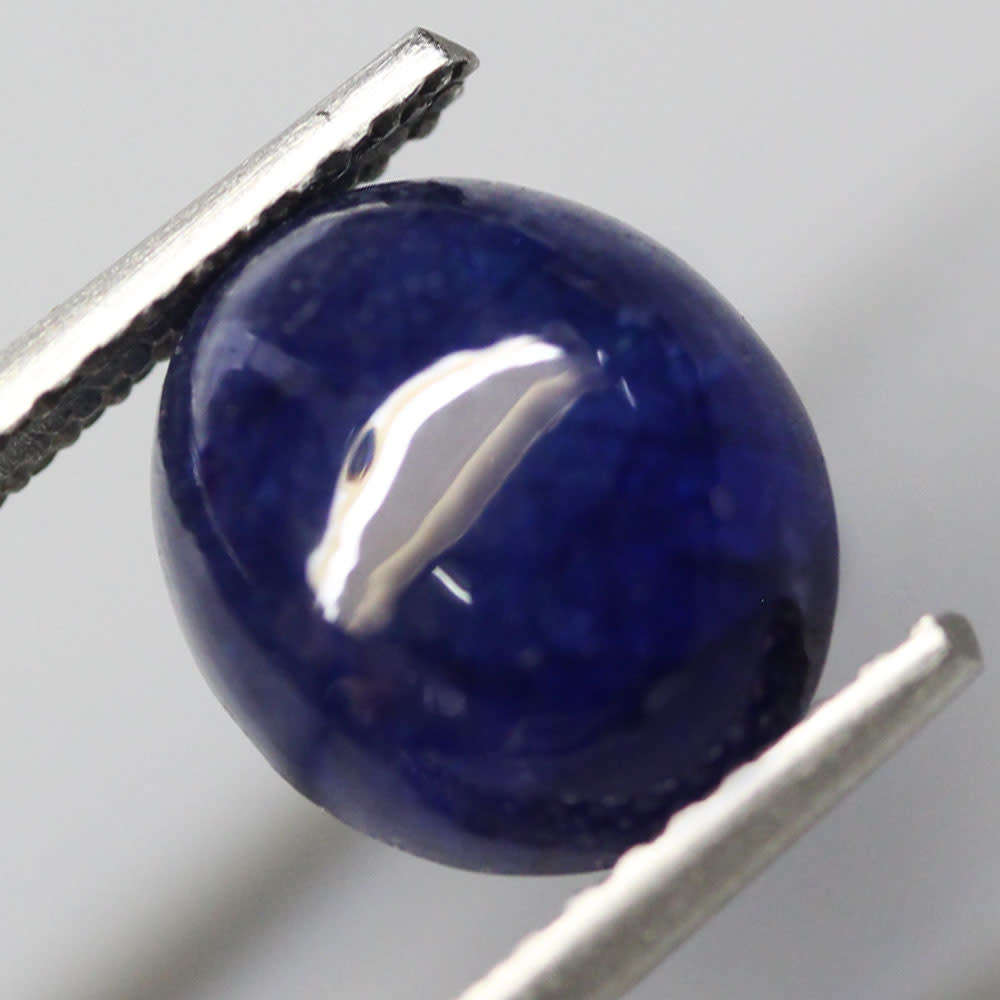 3.93Ct. Sapphire Oval Cabochon Cornflower Blue  Good! Sparkling! Madagascar
