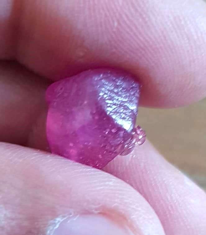 14.74Ct.  Ruby Rough Top Purplish Red Natural