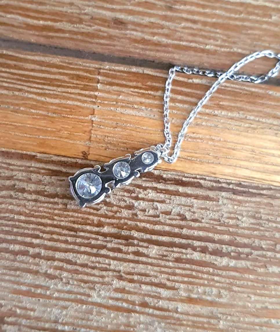 1.8CT Moissanite Pendant for Women Necklace 3 Stones Solid Silver 925 Jewellery * in Sterling Silver