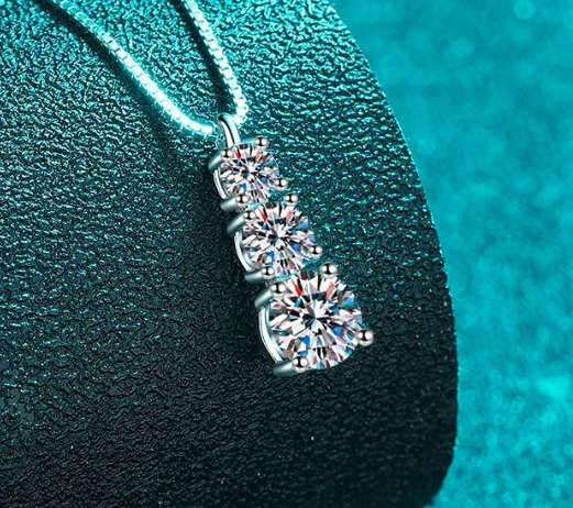 1.8CT Moissanite Pendant for Women Necklace 3 Stones Solid Silver 925 Jewellery * in Sterling Silver
