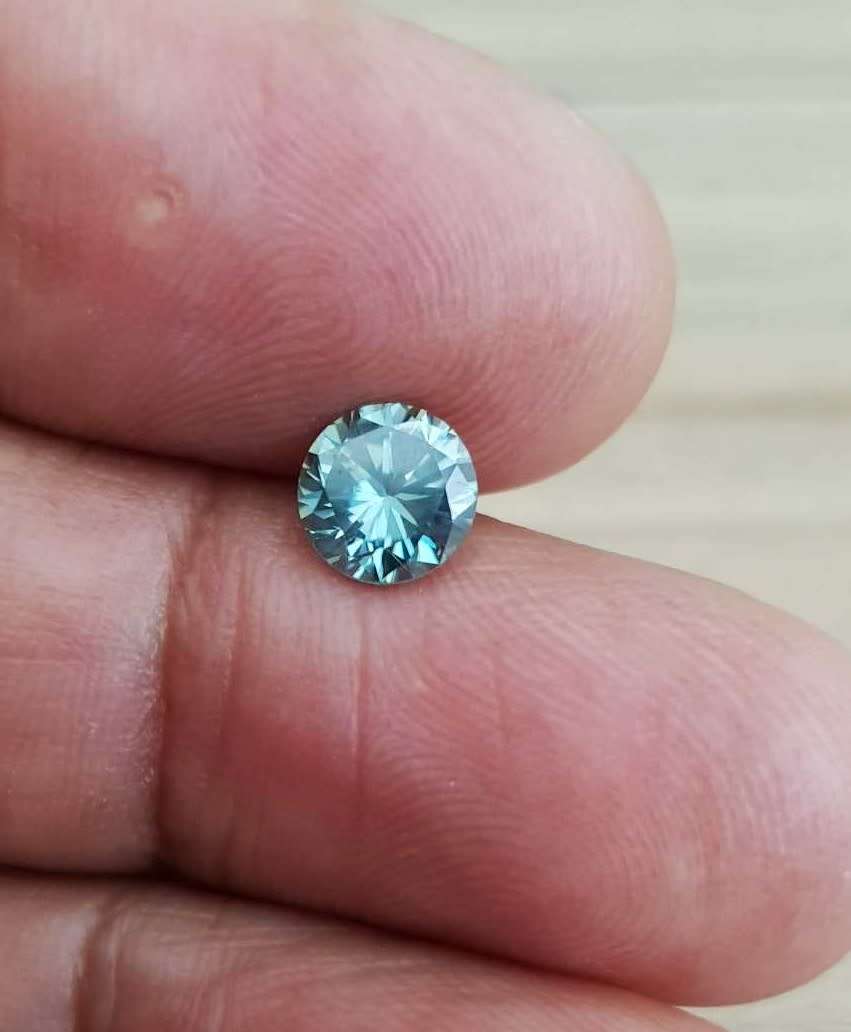1.15ct MOISSANITE ROUND  **PEACOCK BLUE** VVS1  COLOUR  LOOSE GEM