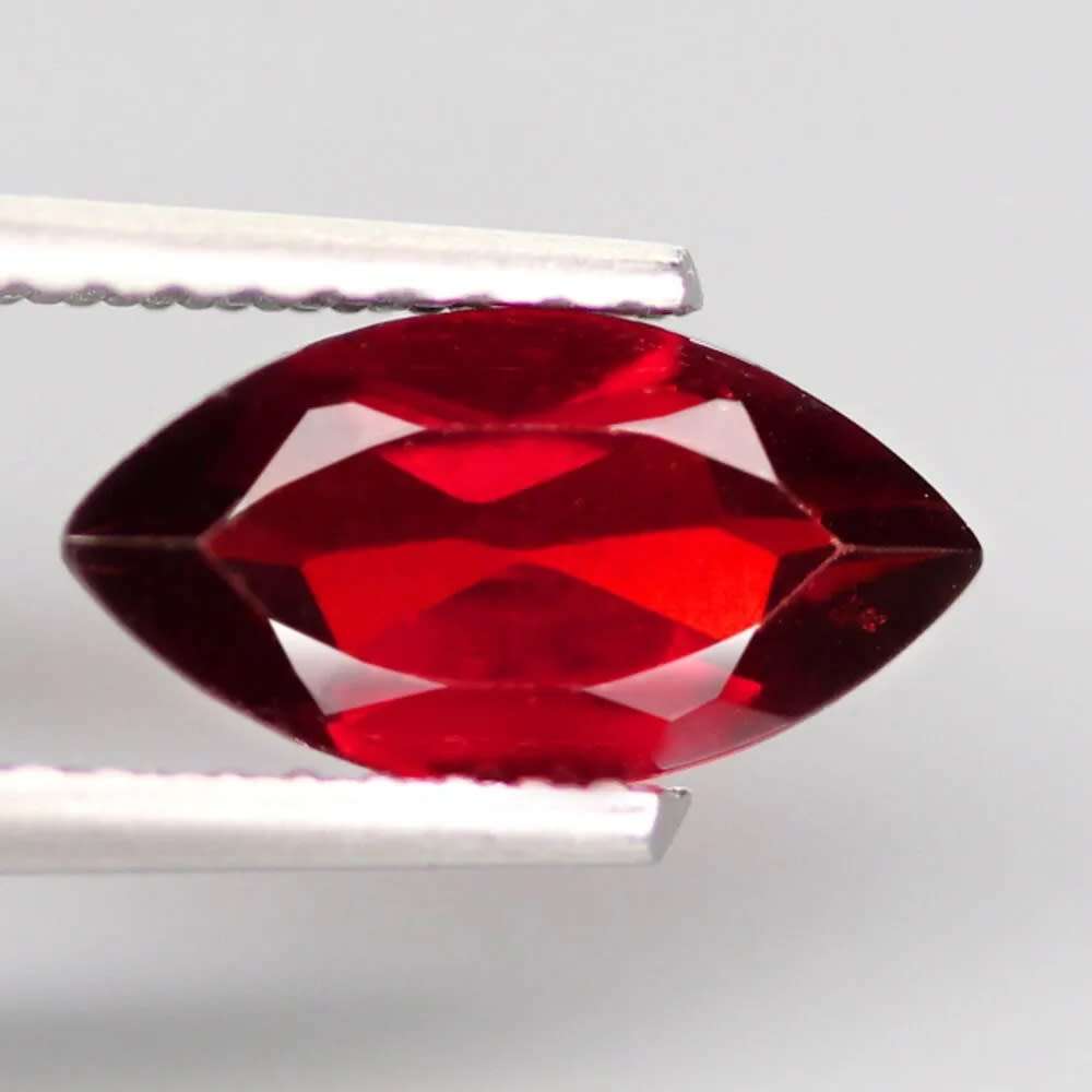 1.32Ct. Spessartite Garnet Red Marquise Namibia Gem Good Sparkling Natural