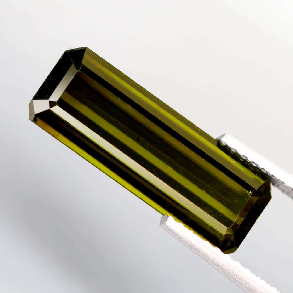 5.59Ct.  Tourmaline Green Emerald Cut Mozambique Gem Ravishing Colour!Natural