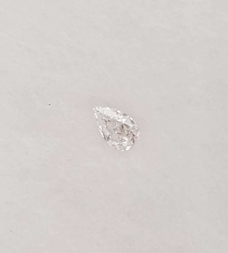 0.11cts Diamond Pear Cut SI1 Faint Pink  CERTIFIED
