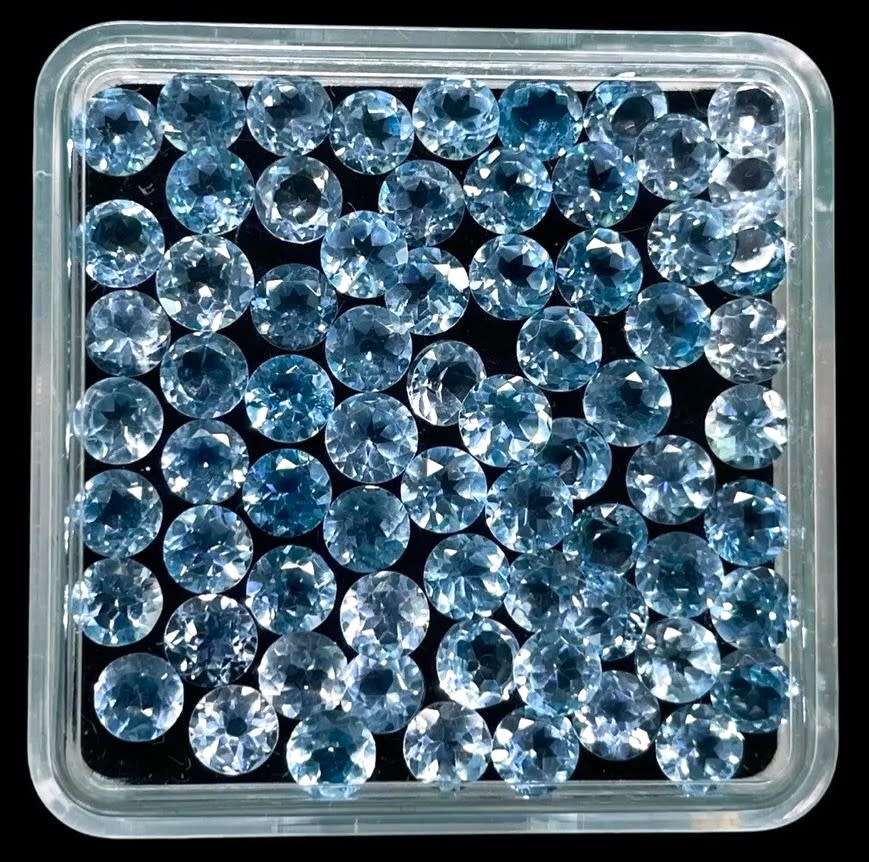 Blue Topaz Round Cut 4MM Loose Gemstone  Natural