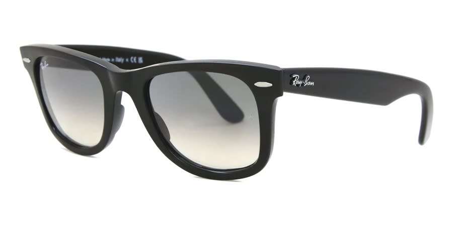 Ray-Ban Wayfarer Classic Black Sunglasses  size 50mm RB2140