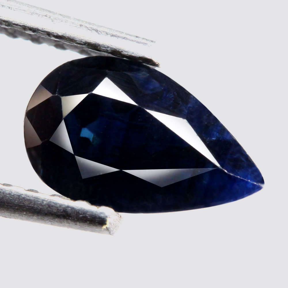0.88Ct.  Sapphire Blue Pear Facet Thailand Amazing! Normal Heated