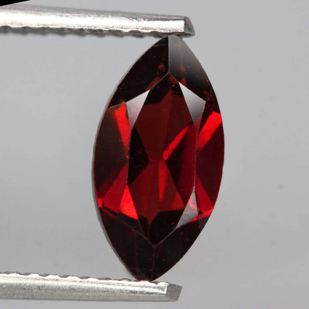1.64Ct. Spessartite Garnet Red Marquise Namibia Gem Good Sparkling Natural