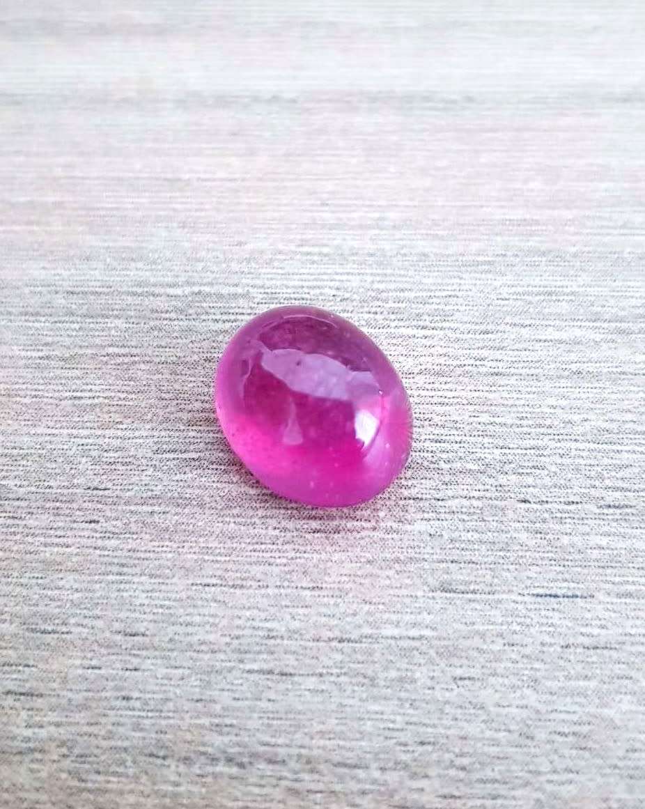 8.23Ct. Ruby Oval Cabochon Pinkish Red Colour Good Sparkling! Madagascar