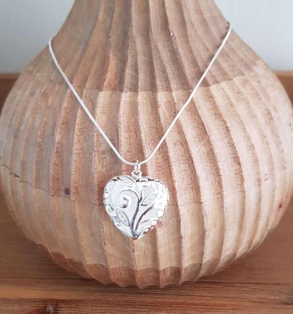 Hollow Heart AAA Zircon Pendant Necklace 925 Sterling Silver