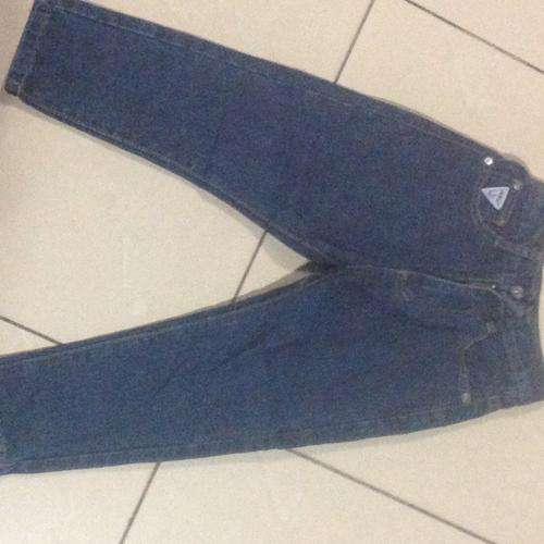 Brand new guess jeans size 5-6 No Tag never used