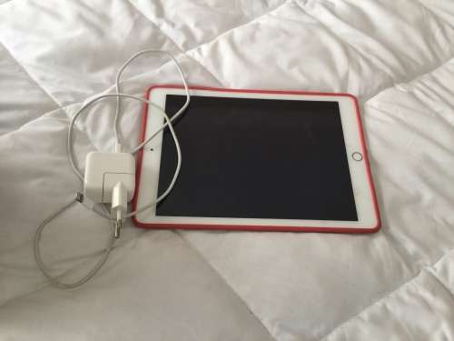 APPLE IPAD AIR 2 GOLD 16 GB WIFI ONLY