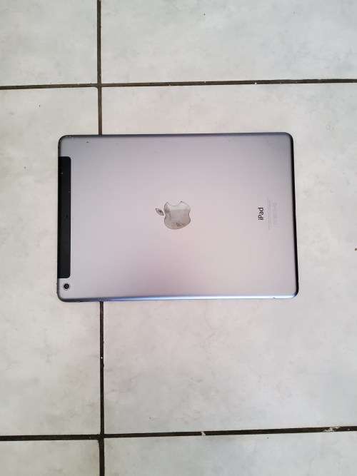APPLE IPAD AIR 16GB WIFI and 4G