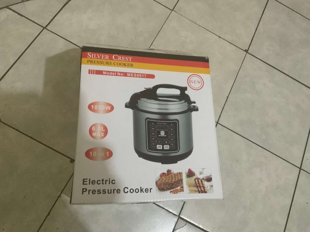 BRAND NEW SILVERCREST 6 LITRES PRESSURE COOKER