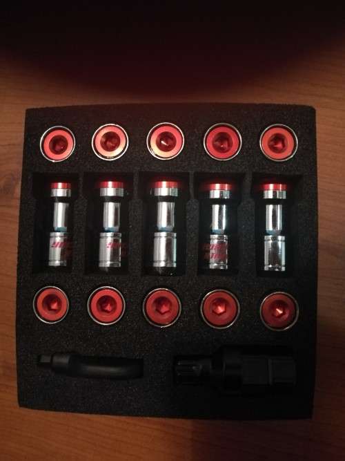 Volk Rays Concealed Heptagon Wheel nuts