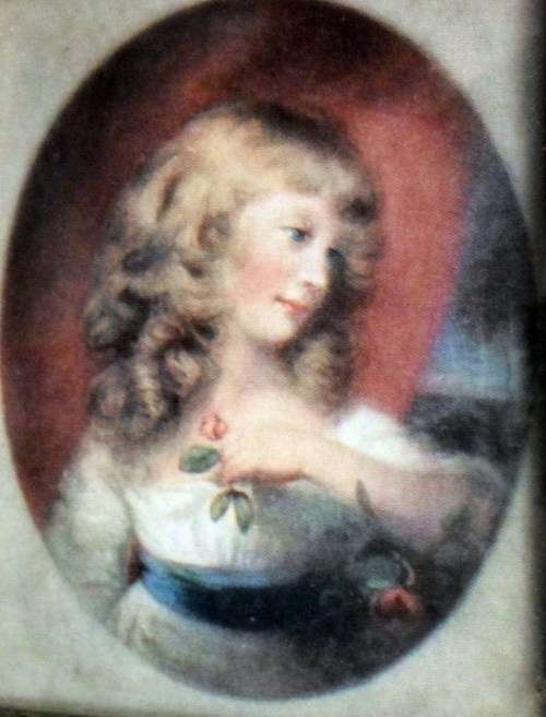 Victorian print set - A beautiful pair of prints in stunning little frames! Low price, bid now!