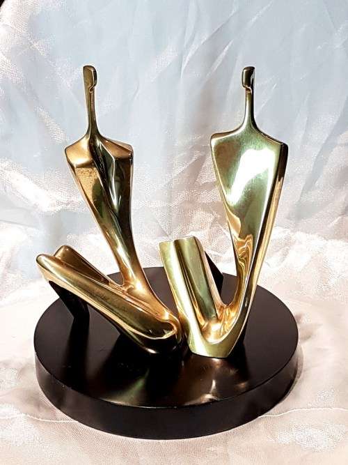 Itzik Ben Shalom - Reverie - Limited edition bronze pair - International sculpture at its very best!