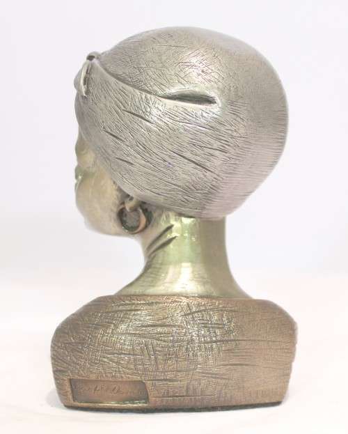 Casper Darare - Shona woman - Cold casting - Magnificent!!