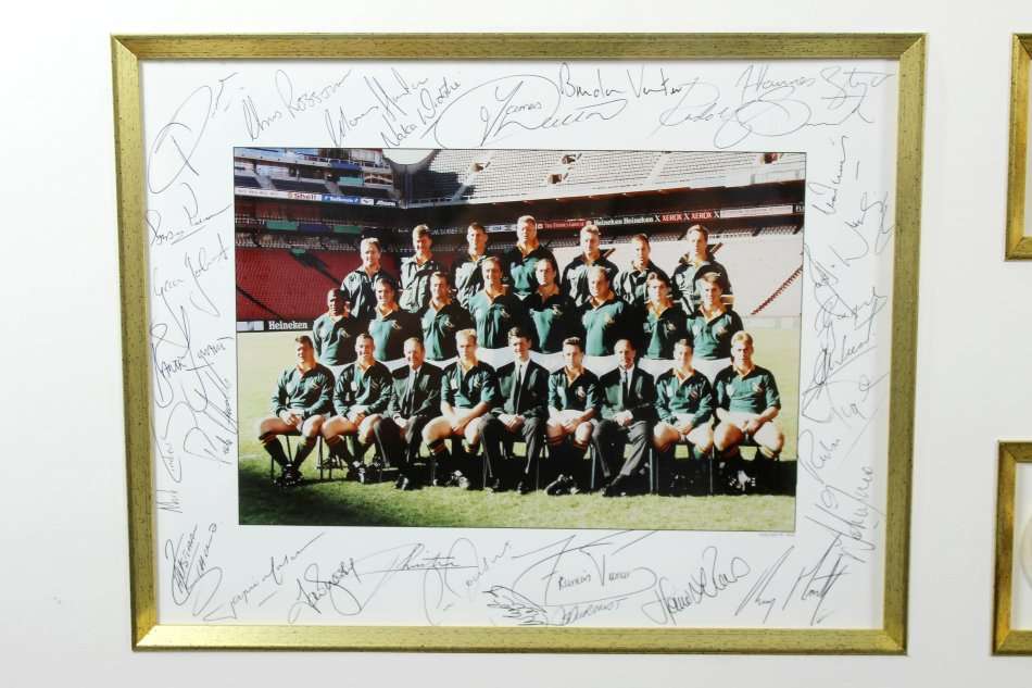 Rugby World Cup Champions - 1995 & 2007 - A special limited edition with certificate - Bid now!