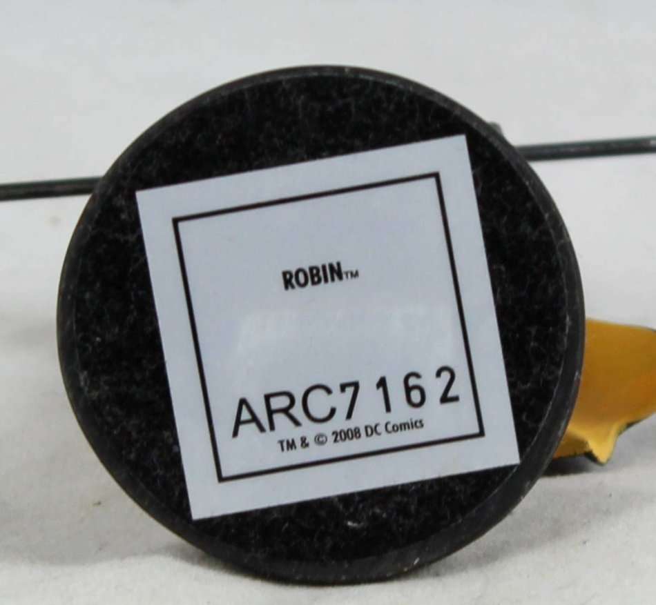 DC Comics - Lead, hand painted figurine - Robin - Bid Now!