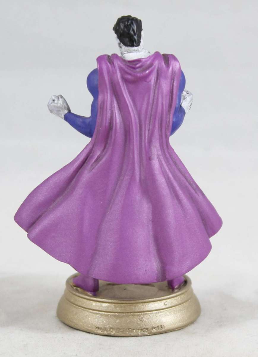 DC Comics - Chess piece figurine - Bizarro - Bid Now!