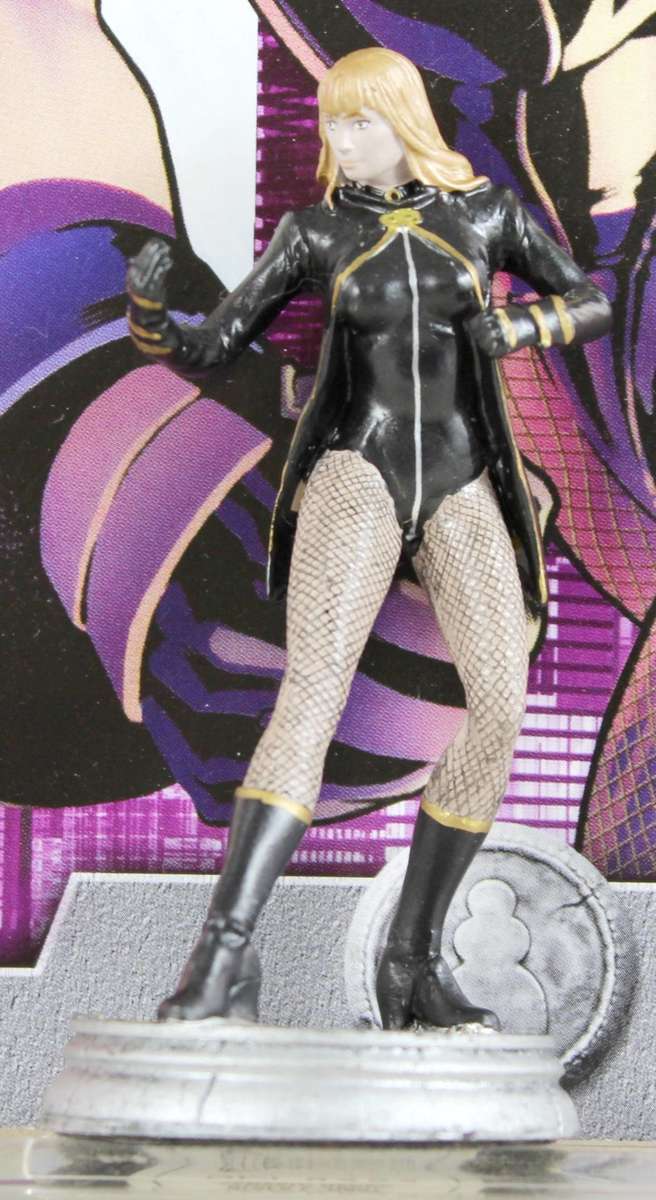 DC Chess Collection - Hand Painted Metallic Resin - Black Canary + Book - Bid Now!