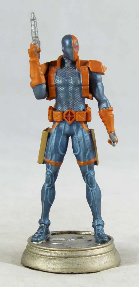 DC Comics - Chess piece figurine - Deathstroke - Bid Now!