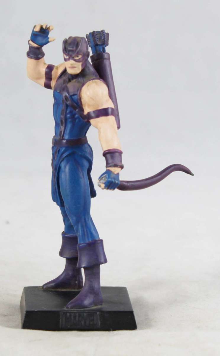 Classic Marvel - Figurine - Hawkeye - Bid Now!