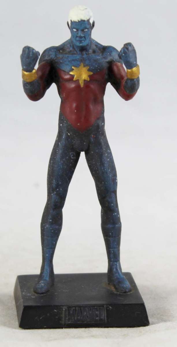 Classic Marvel - Figurine - Captain Marvel - Bid Now!