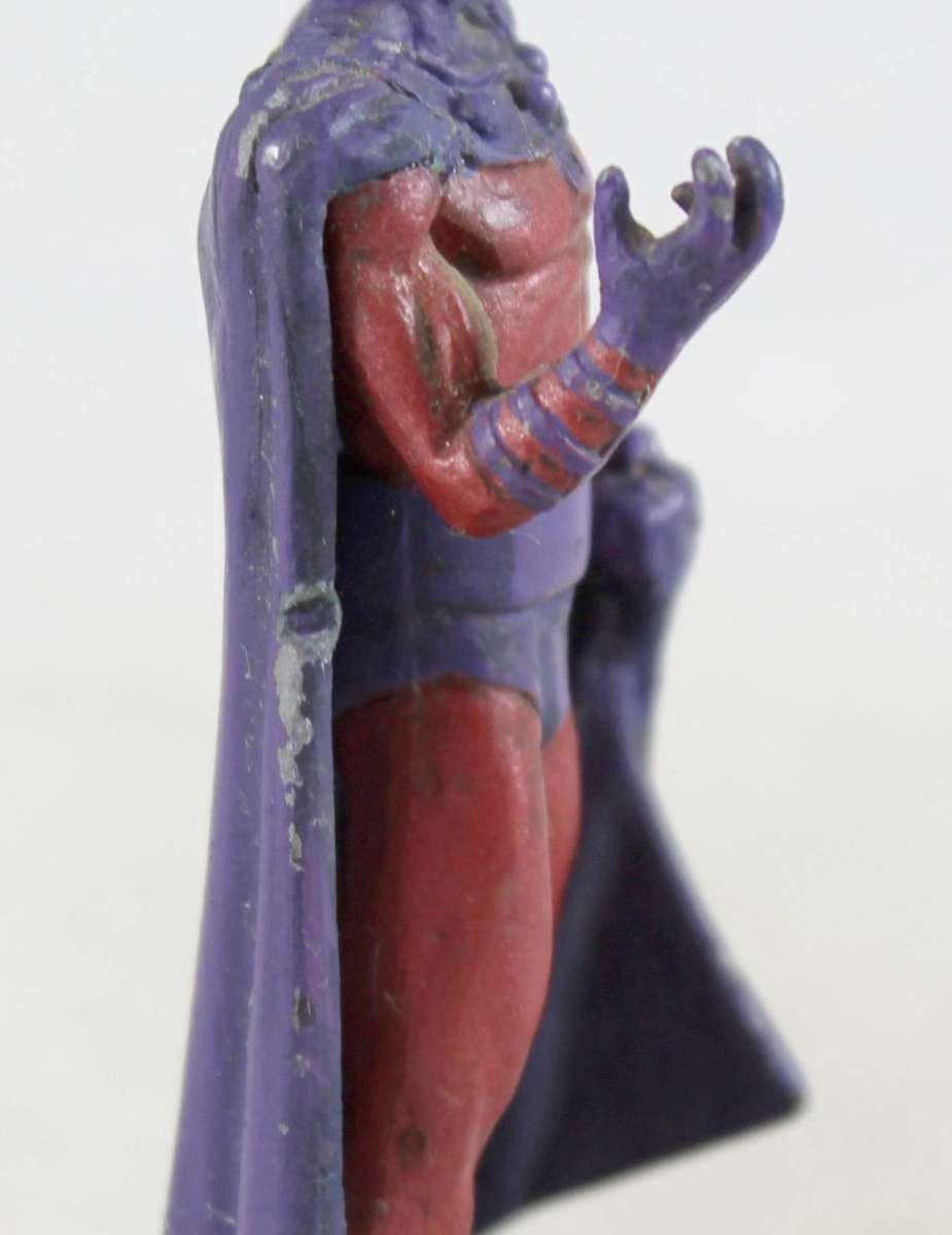 Classic Marvel - Figurine - Magneto - Bid Now!