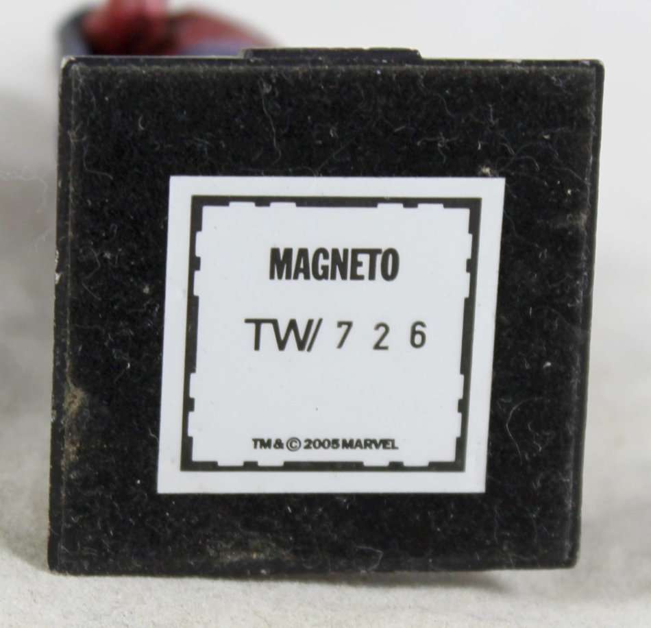 Classic Marvel - Figurine - Magneto - Bid Now!