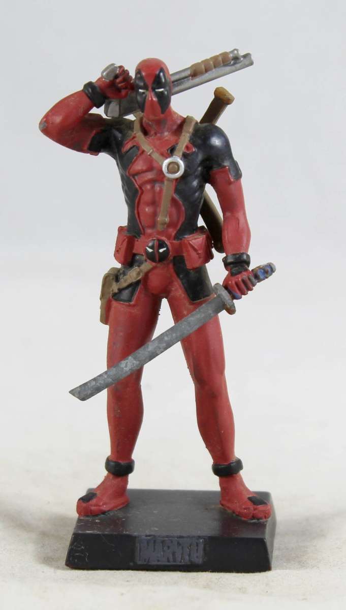 Classic Marvel - Figurine - Deadpool Masacre - Bid Now!