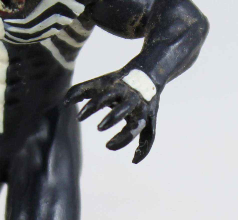 Classic Marvel - Figurine - Venom - Bid Now!