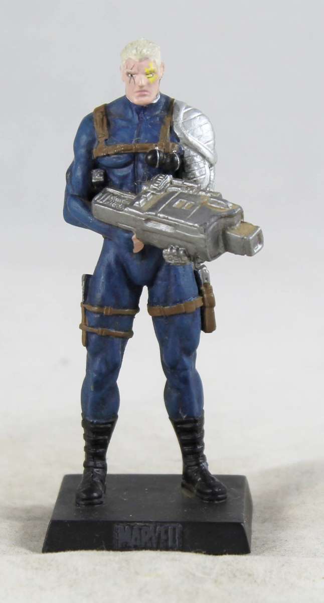 Classic Marvel - Figurine - Cable - Bid Now!