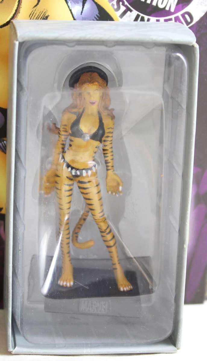 Classic Marvel Collection - Lead, hand painted figurine with book - Tigra - #118