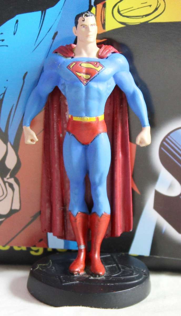 DC Comics - Lead, hand painted figurine with book - Superman - #2 - Bid Now!