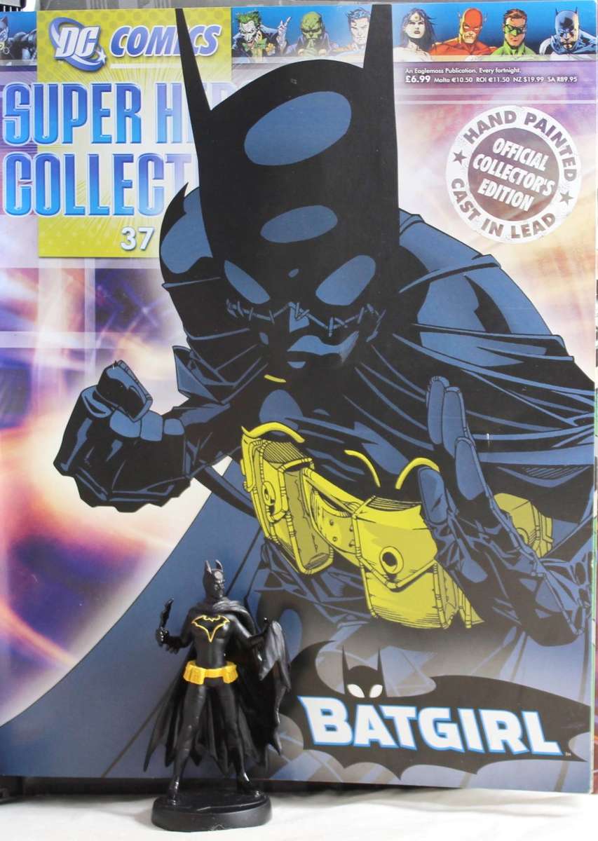 DC comics - lead, hand painted figurine with book - Batgirl #37