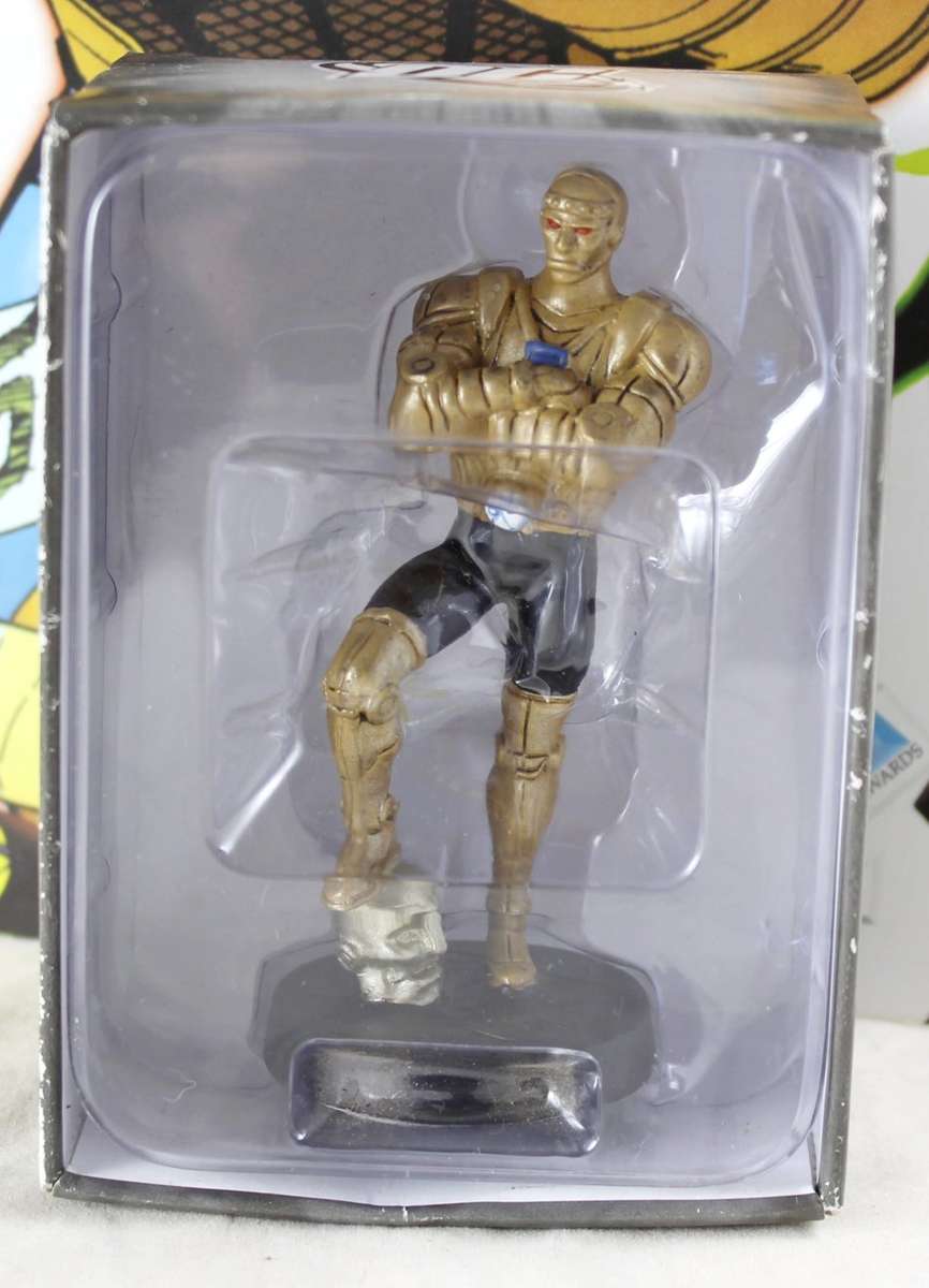 DC Comics - Lead, hand painted figurine with book - Robotman  #109 - Bid Now!