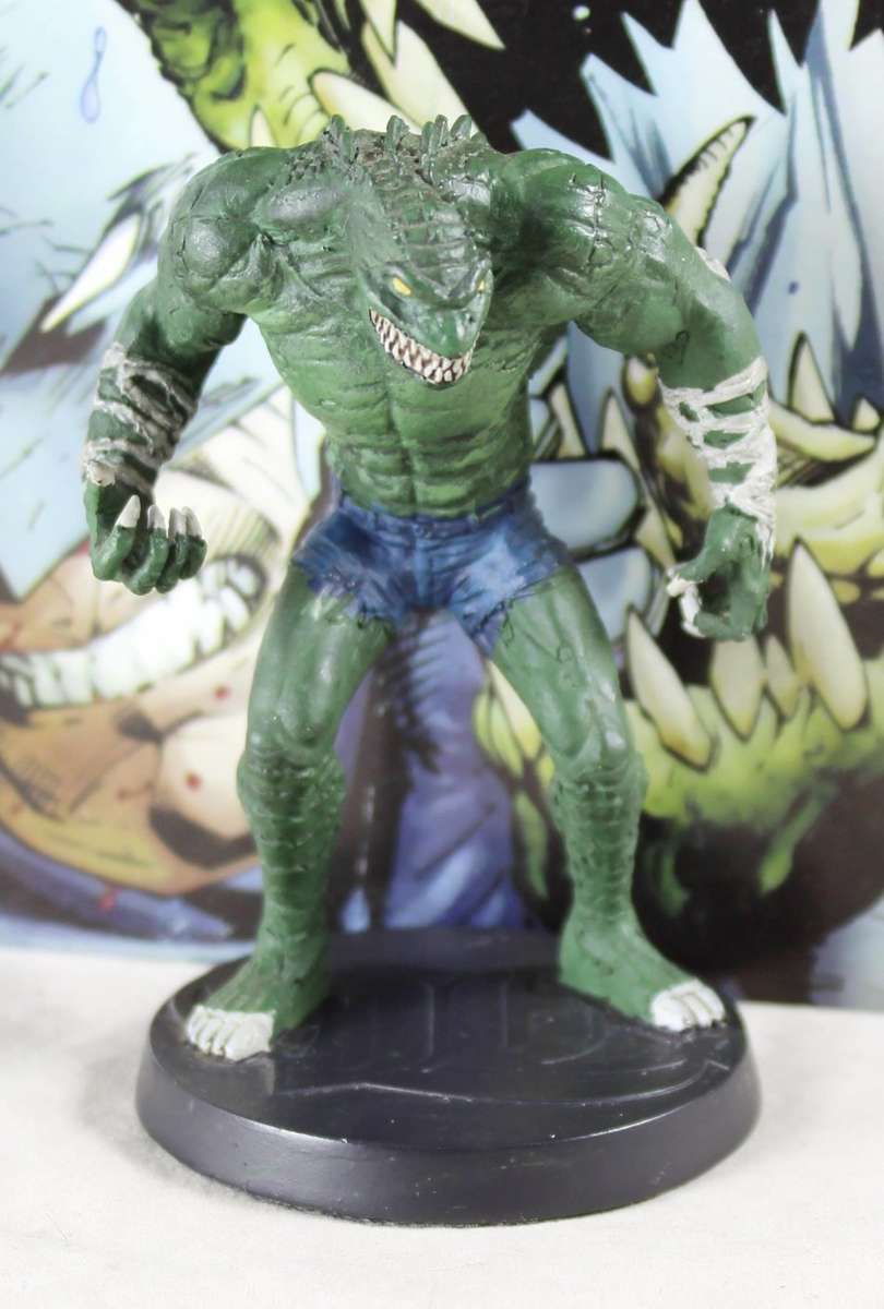 DC Comics - Lead, hand painted figurine with book - Killer Croc -  Special Issue #4 - Bid Now!