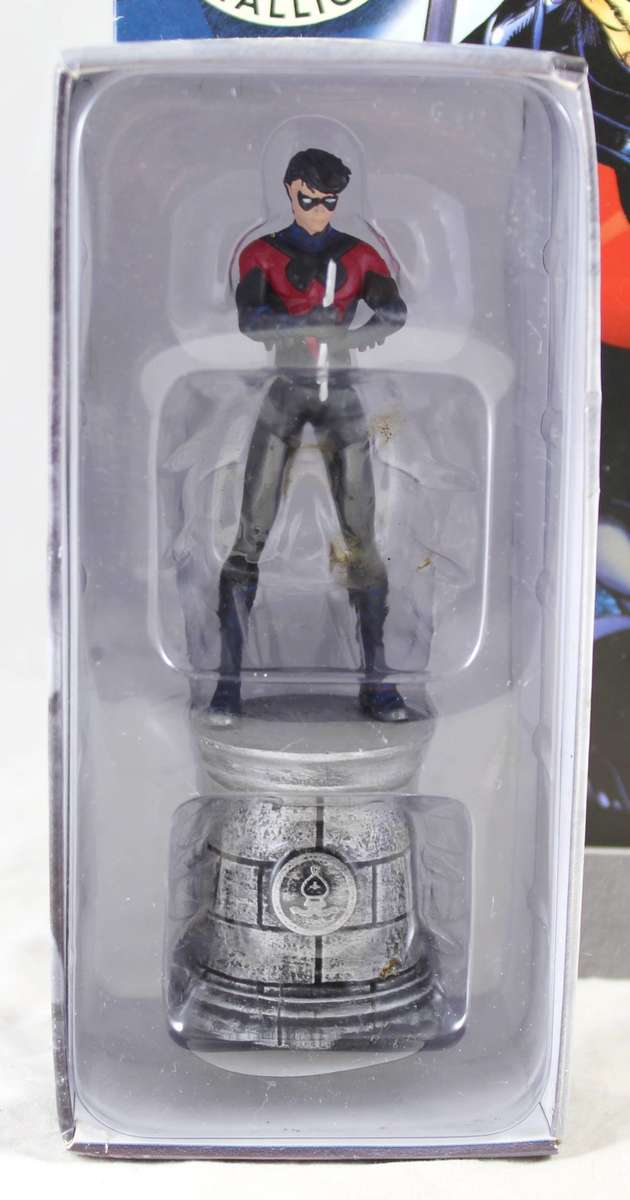 DC Chess Collection - Hand Painted Metallic Resin - Nightwing + Book - Bid Now!