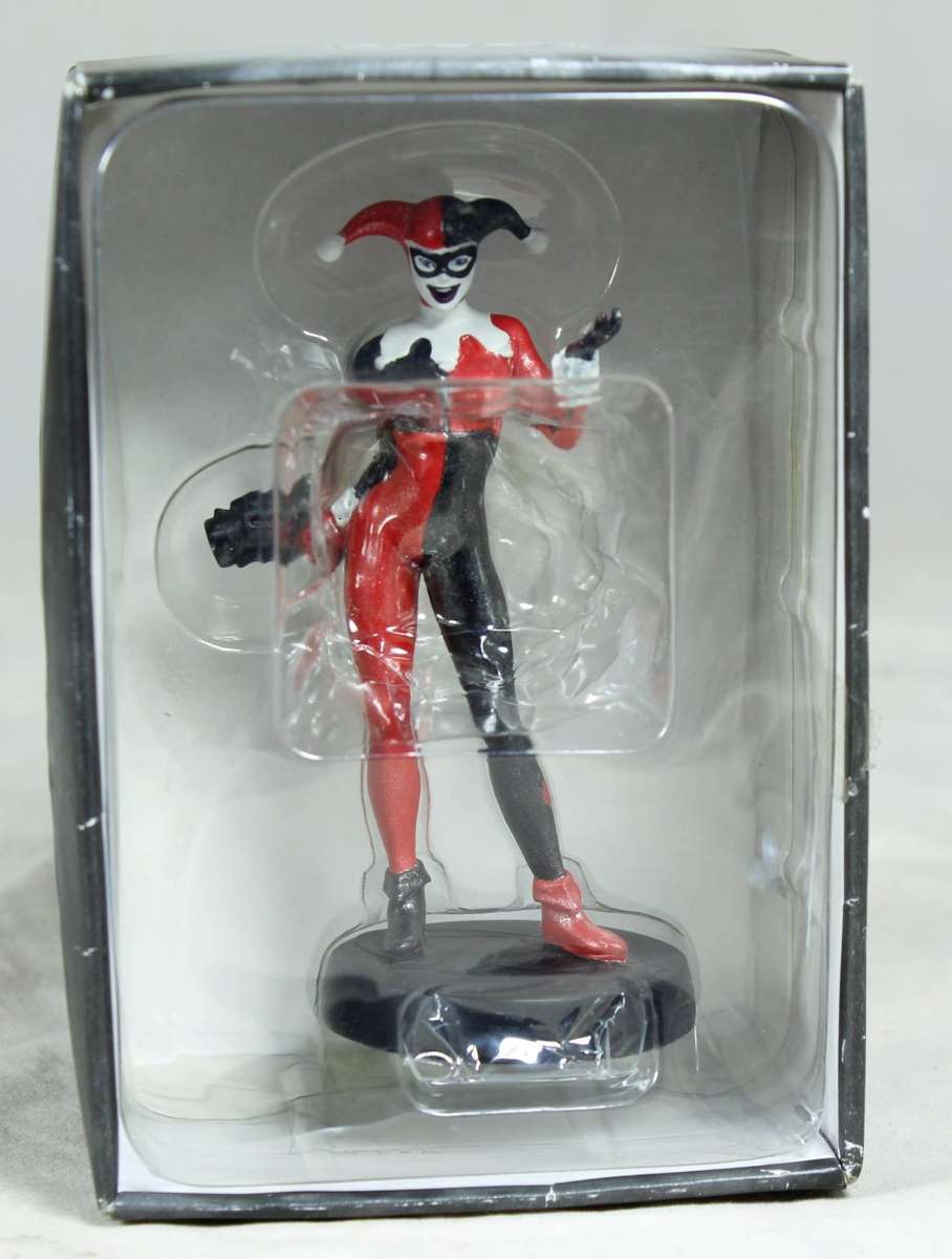 DC COMICS - LEAD HAND PAINTED ACTION FIGURE - HARLEY QUIN - BID NOW!!!!