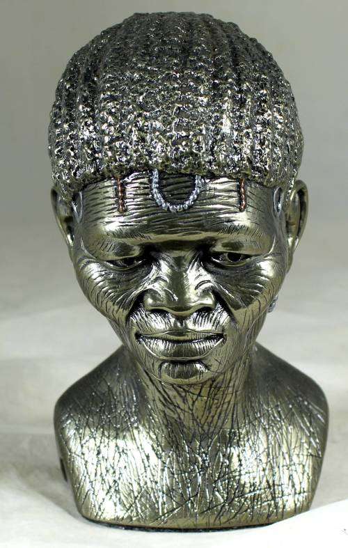 Casper Darare - Young Khoisan Woman - Posthumous Cold Casting - Magnificent!! Bid now!