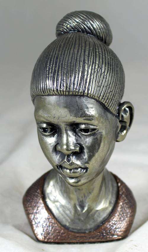 Casper Darare - Young Shona Girl - Posthumous Cold Casting - Magnificent!! Bid now!