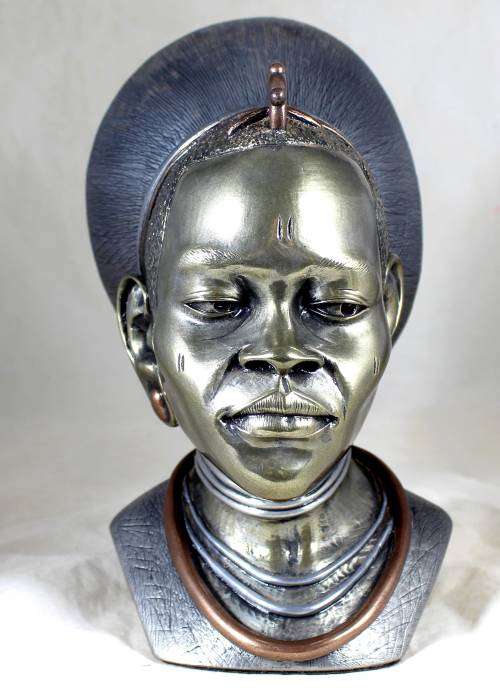 Casper Darare - Zulu Female - Posthumous Cold Casting - Magnificent large sculpture!! Bid now!