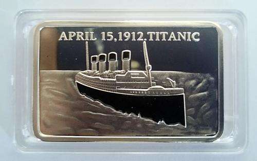 Titanic 100 years gold layered bar