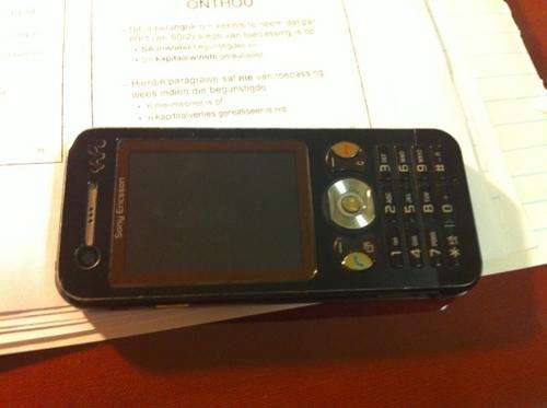 Sony Ericsson W890i