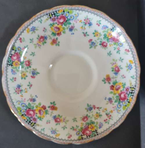 WOW! Rare pattern vintage Tuscan bone china trio. Stamped