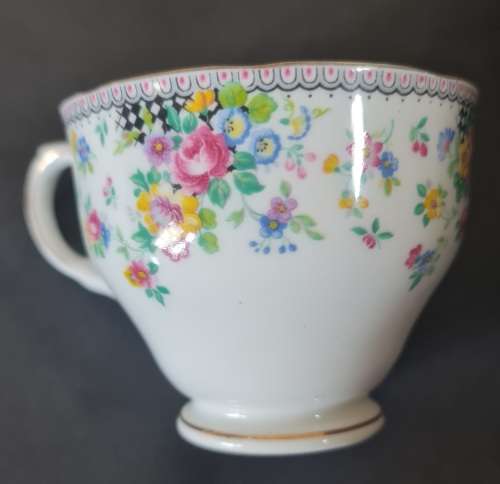 WOW! Rare pattern vintage Tuscan bone china trio. Stamped